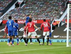 IM体育平台-莱斯特城客场小胜斯托克城，全取三分的简单介绍