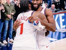 IM体育在线注册-包含尼日利亚男篮完胜澳大利亚男篮，哈登完成帽子戏法的词条