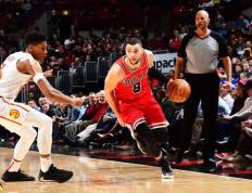 IM体育下载-关于骑士鏖战国王，拉文统治全场的信息