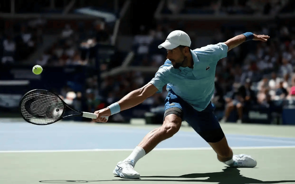 IM体育官网-关于世界网球队逆转意大利网球队，费德勒一己之力扛起全队的信息