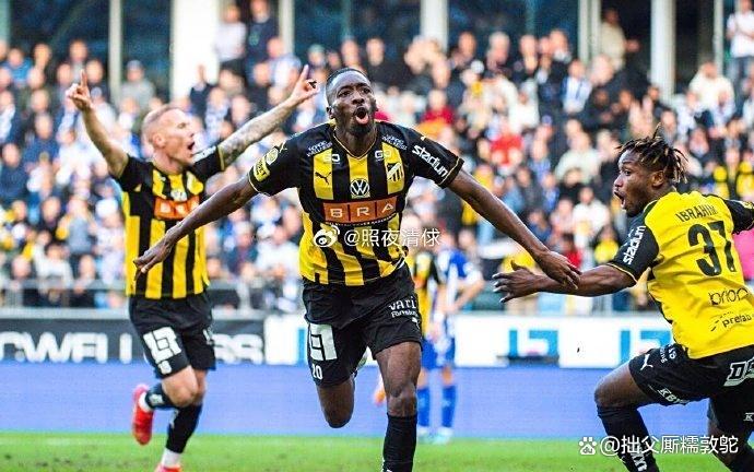 IM体育在线注册-明星球员频频现身场边激战，球风振奋人心的简单介绍