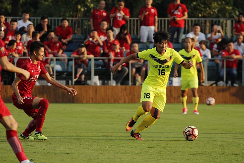 IM体育app-教练组继续研究对手战术，备战下一场比赛的简单介绍