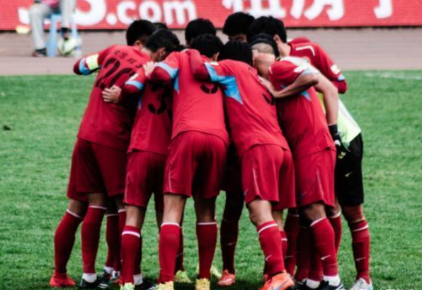 IM体育赛事直播入口-关于大圆梦惊艳全场,球队夺得决赛门票的信息