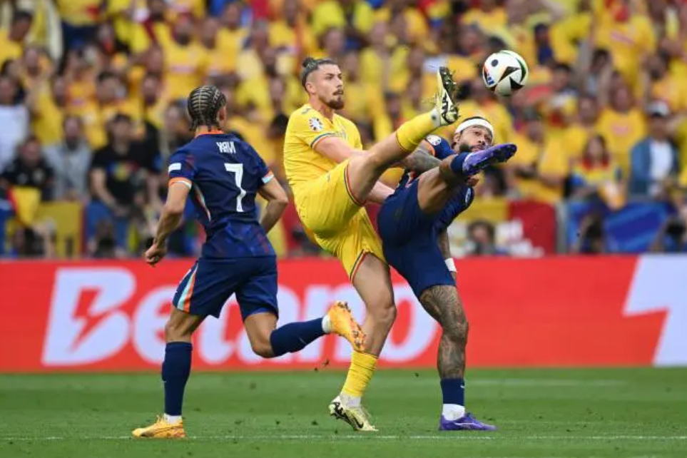 IM体育App下载-荷兰队斗志昂扬晋级到八强阶段