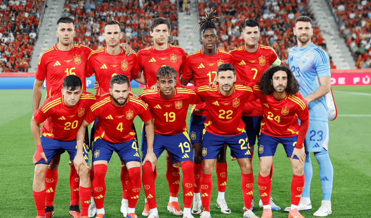 IM体育下载-包含欧洲传统劲旅西班牙轻松取胜，欧预赛表现抢眼的词条