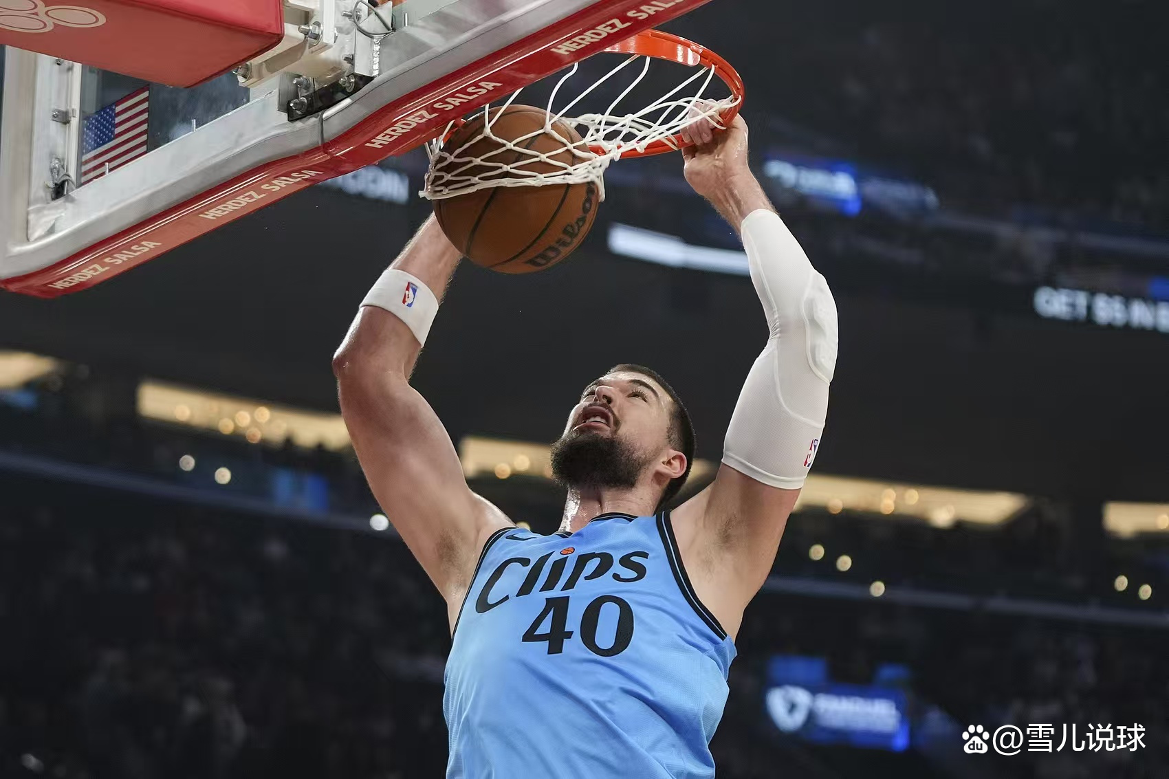 IM体育App下载-雄鹿击败开拓者,安特托昆博砍下分的简单介绍