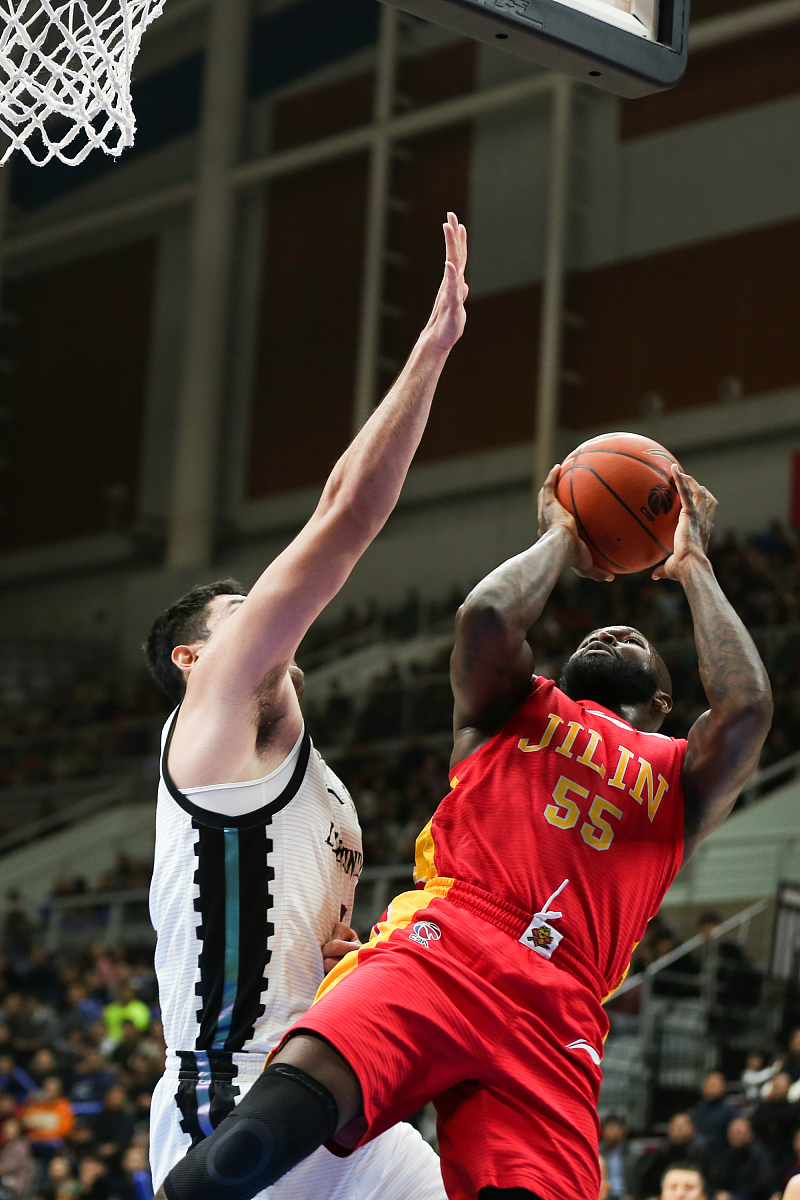 IM体育App下载-包含球员技术突出，上演多场精彩绝杀的词条