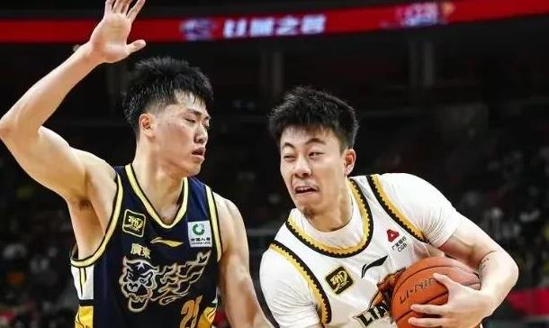 IM体育动画直播通道-球队实力对决,争夺胜利席位