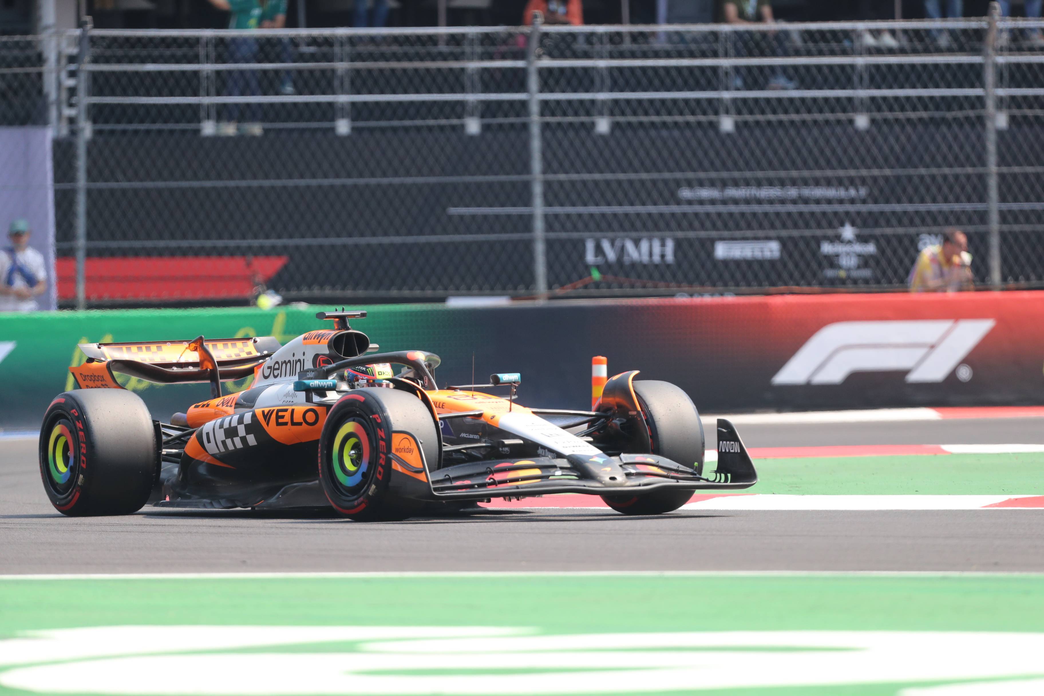 IM体育社区互动入口-红牛二队翻盘迈凯伦,诺里斯刷新纪录