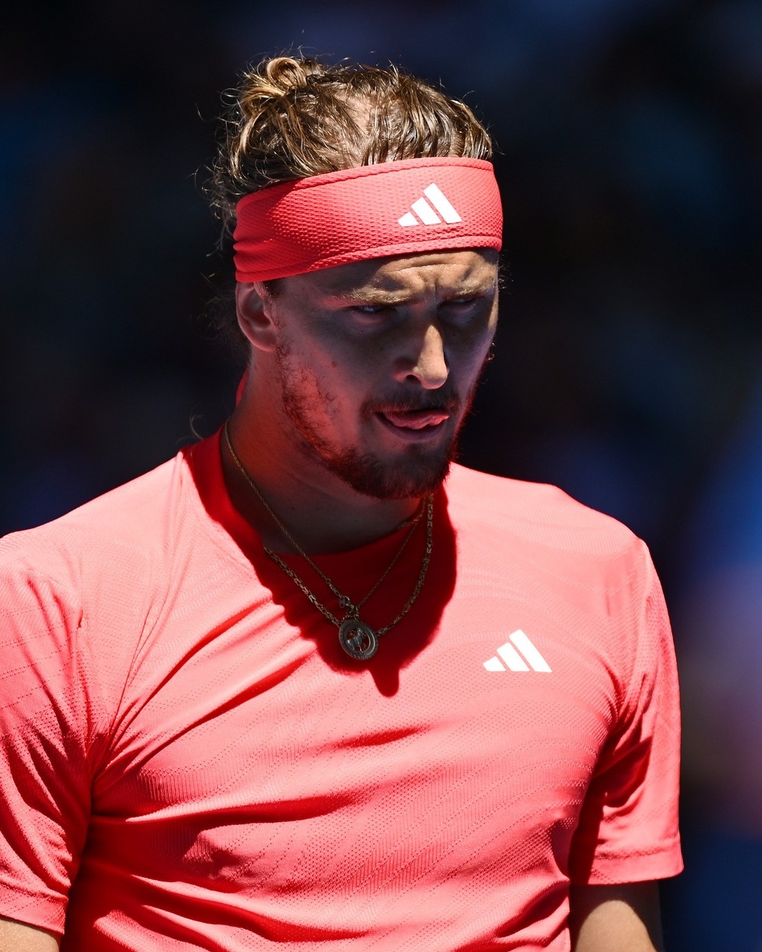 IM体育官方网-澳网翻盘美网,兹维列夫带队取胜