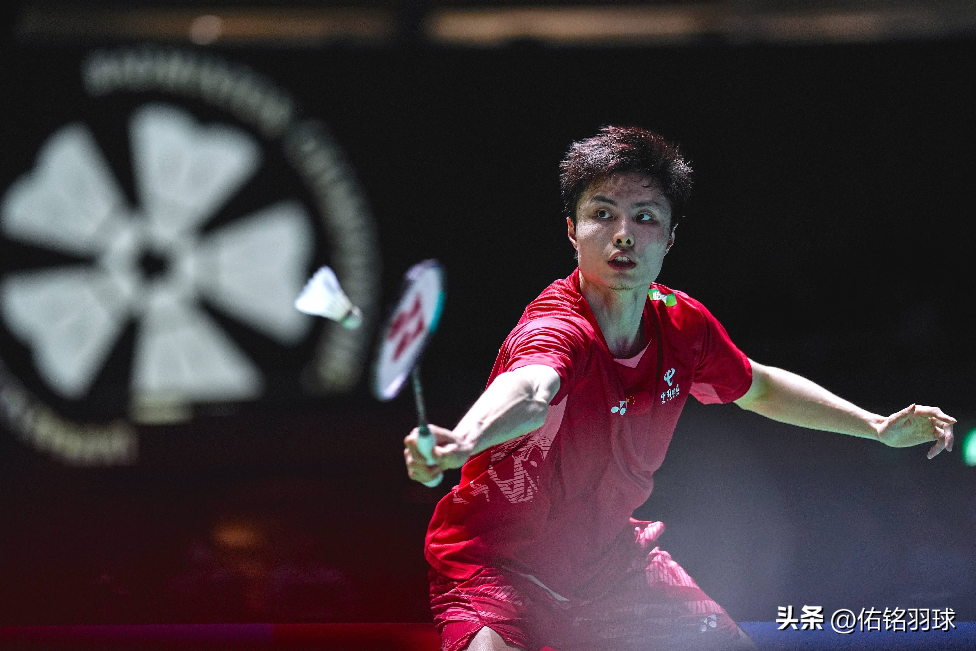 IM体育数据分析平台-泰国队鏖战丹麦队，石宇奇带队取胜