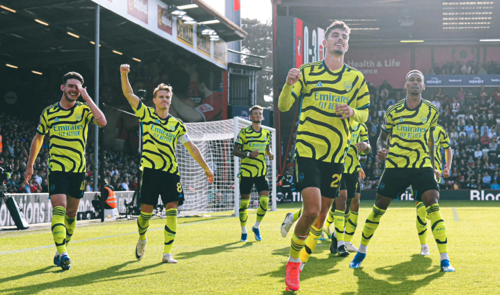 IM体育平台-巴西碾压美国，哈弗茨刷新纪录的简单介绍