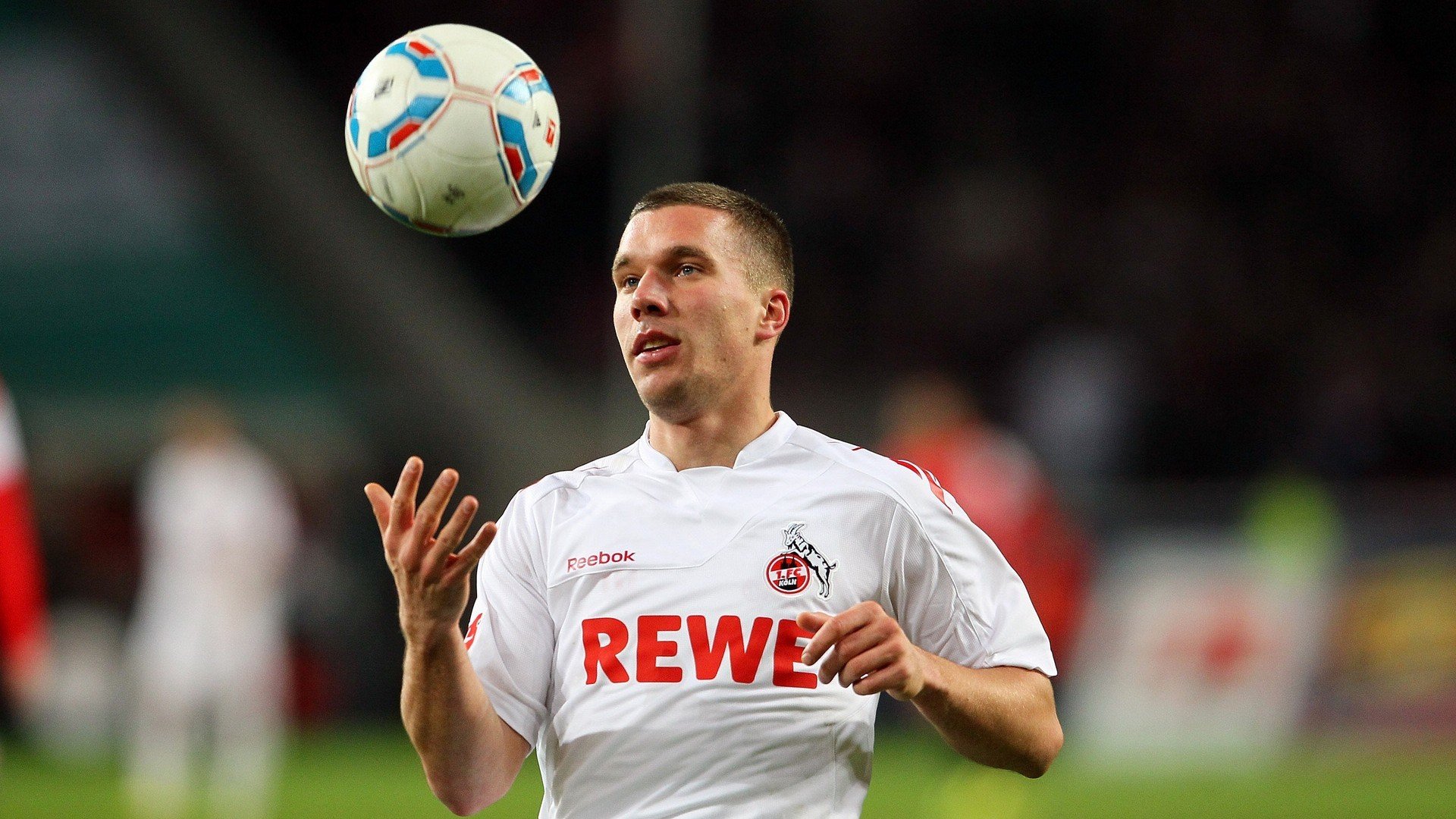 IM体育-奥利维耶的独舞,当喀麦隆与几内亚的较量成为一个人的舞台