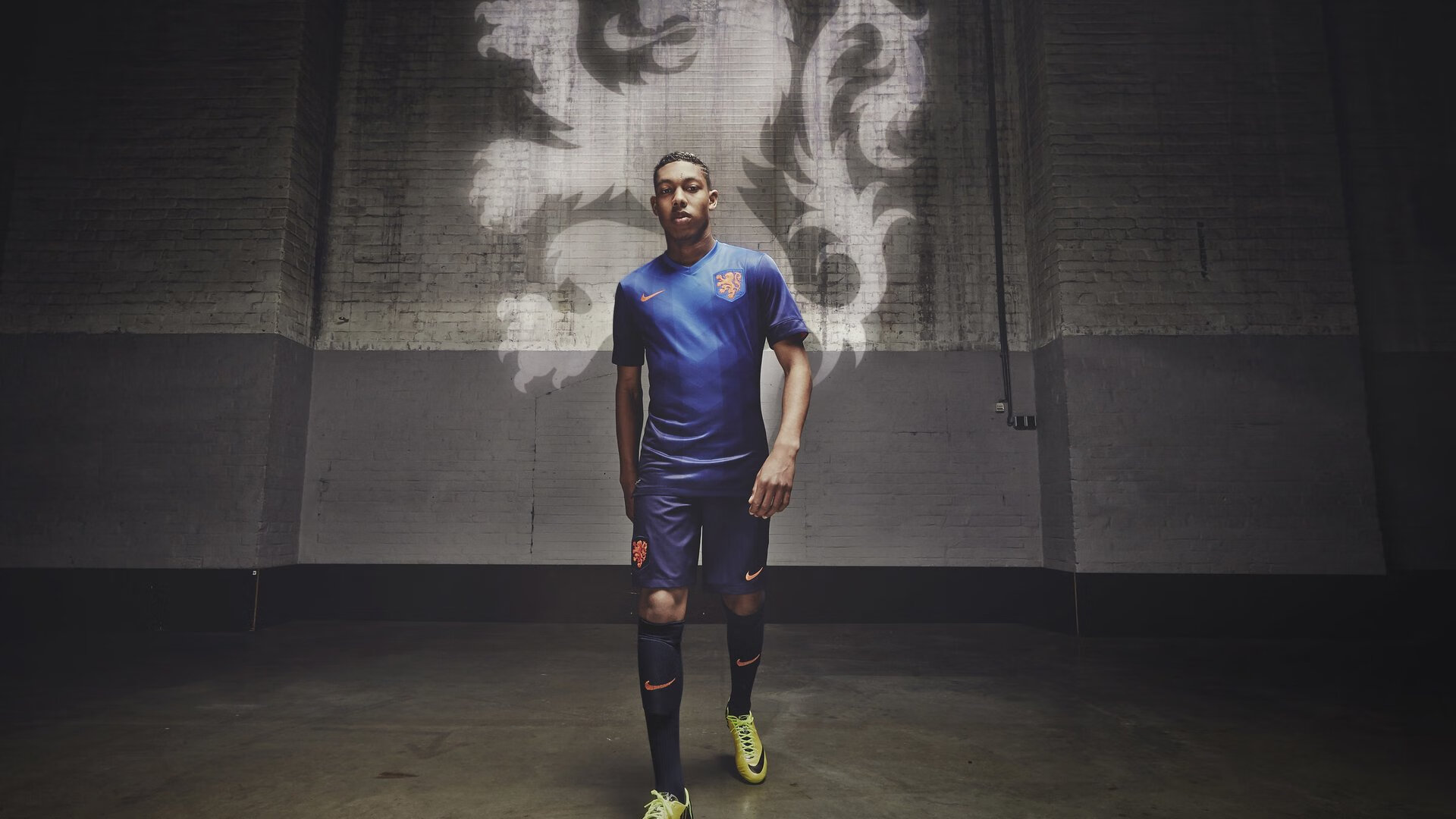 IM体育-2026世界杯焦点战，比利亚雷亚尔末节神奇带走罗马