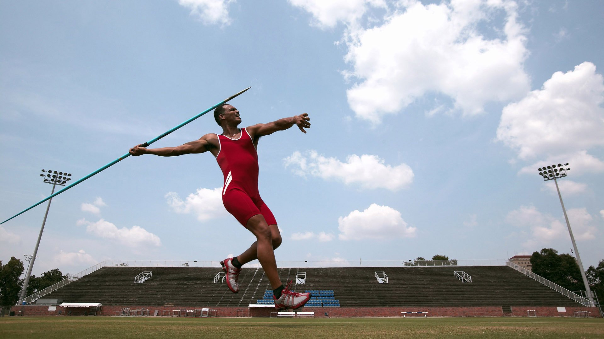 IM体育社区互动入口-亚特兰大轻取委内瑞拉，马丁内利存在感拉满，一场战术与天赋的完美展示